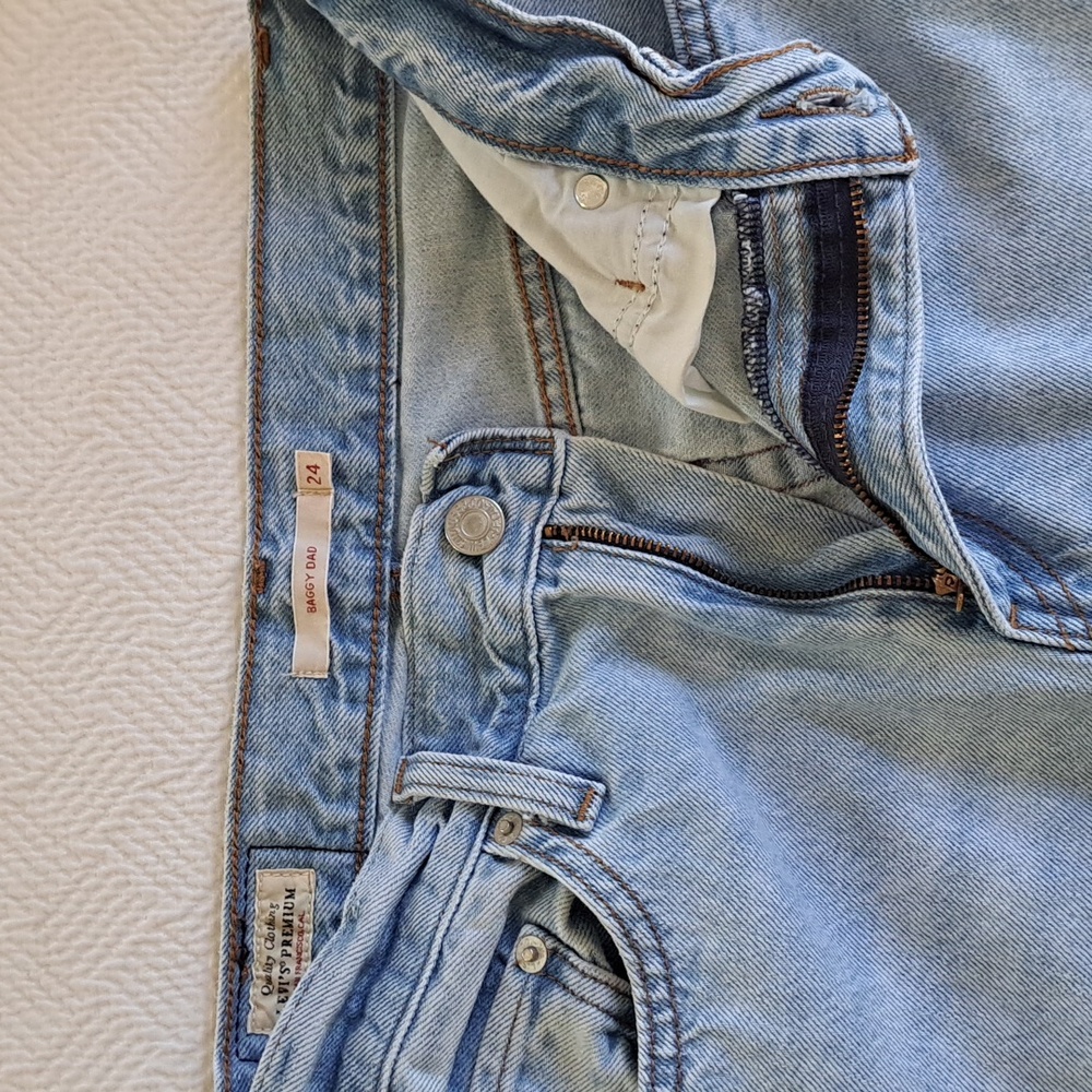 Levi's Premium Womens Baggy Dad Light‎ Wash 100% Cotton Wide Leg Jeans S-24 - Picture 7 of 11